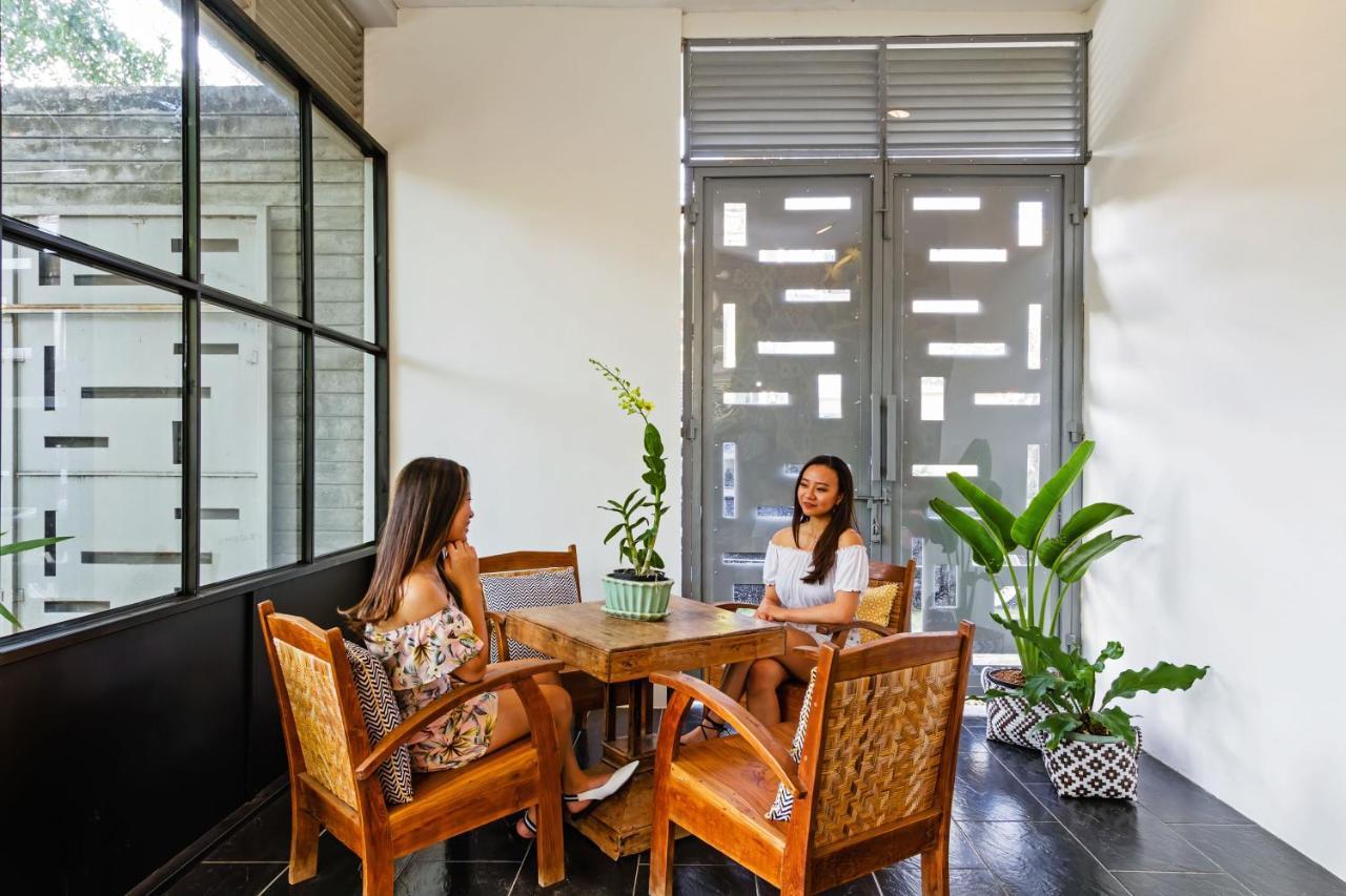 Seruni Guest House Denpasar Exterior foto